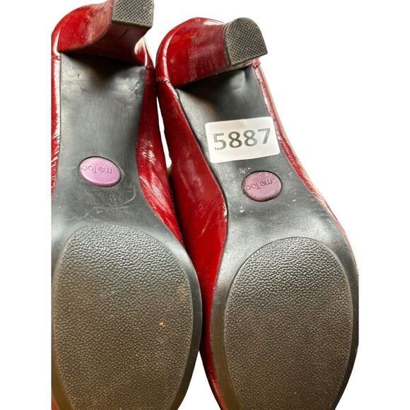 Me Too Red Patent Leather High Heel Loafers Size 8 - Picture 9 of 9